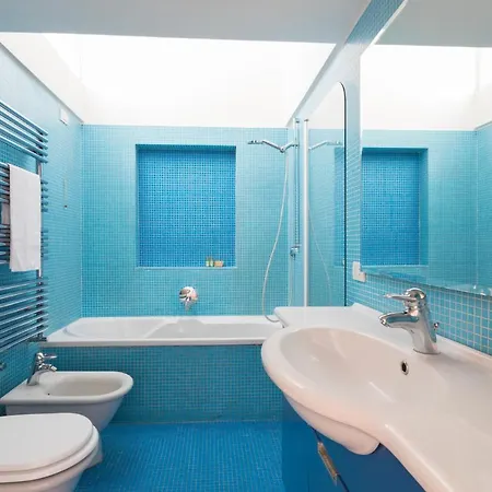 מלון דירות Six-bedroom On Lungotevere Degli Altoviti Apt 19 רומא