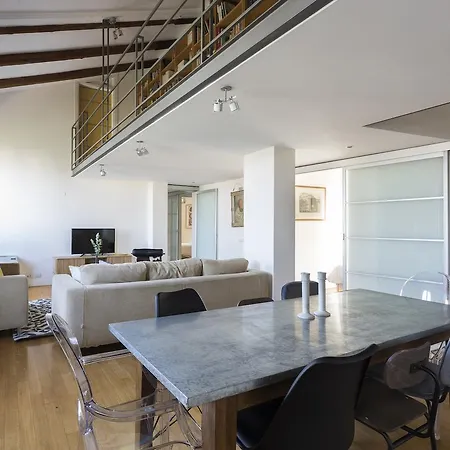 מלון דירות Six-bedroom On Lungotevere Degli Altoviti Apt 19 רומא